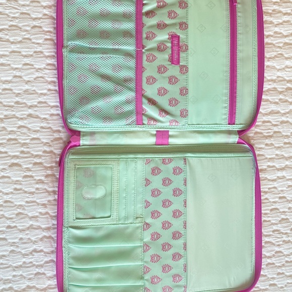 Vera Bradley Multi-Use Computer Case - Picture 9 of 11